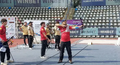 Френски отбори доминираха на Европейската клубна купа по стрелба с лък в Русе Френски отбори доминираха на Европейската клубна купа по стрелба с лък в Русе