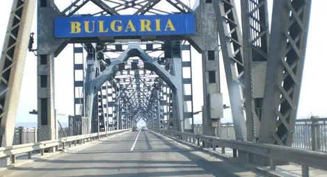 Ремонтират Дъговия и Дунав мост през 2020