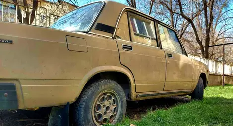 Електронен регистър групира сигналите за паркирани трошки