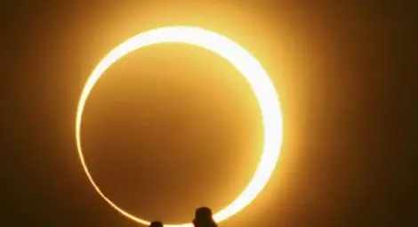 Татяна Янковска: Слънчевото затъмнение поставя ново начало, пречистете се и очаквайте чудеса!