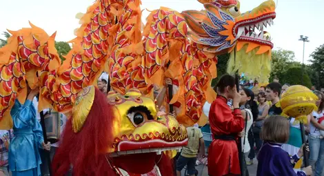 Герои от приказки и легенди си дадоха среща в Русе