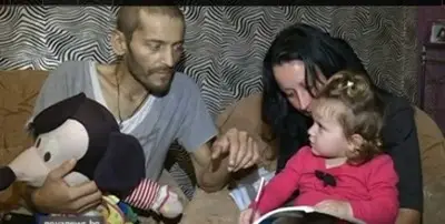 Зов за помощ: 2-годишно момиченце може да спаси баща си от левкемия