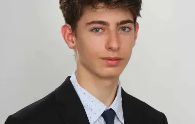 Изгряващата звезда в сферата на изкуствения интелект  Александър Славов: Трябва да имаме умерен скептицизъм към околния свят и да подлагаме всичко на съмнение