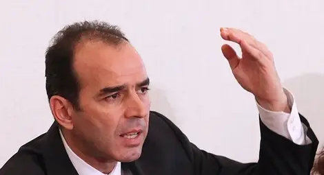 Искров направи завой: Не се поддавам на натиск