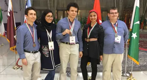 Четири медала за биолозите ни от олимпиадата в Иран