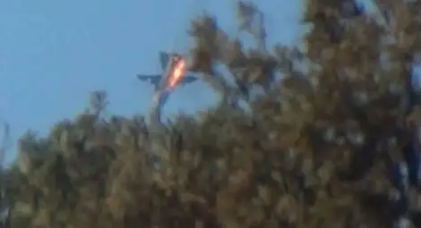 Извънредно: Сирийски бунтовници показаха жив единия руски пилот!