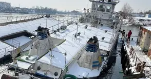 Потъналата край Гюргево баржа не застрашава със замърсяване русенското крайбрежие