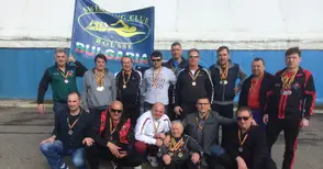 Ветераните на „Ирис“ с 30 титли на турнир в Румъния