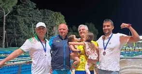 Ветераните на „Ирис“ медалисти на голям плувен турнир в Кипър