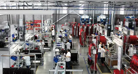 Доставчик на БМВ и „Ролс-Ройс“ влага 60 милиона в нов завод в Русе Доставчик на БМВ и „Ролс-Ройс“ влага 60 милиона в нов завод в Русе