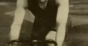 „Цанко иде, Цанко иде, първият бегач!“ - русенският шампион, вдъхновил марша на колоездачите