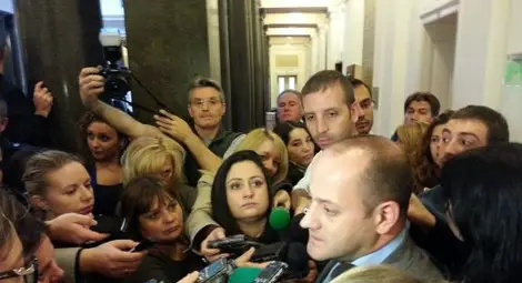 Радан Кънев: Въздържането ми за Цачева е лично решение