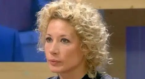 Жена търпи 9 години сексуален тормоз от шефа си, не смее да го съди Жена търпи 9 години сексуален тормоз от шефа си, не смее да го съди