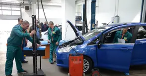 Базата на „Форд“ в Русе посрещна национално ученическо състезание