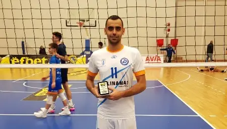 Капитанът Ангел Павлов с 300 мача за родния си клуб Капитанът Ангел Павлов с 300 мача за родния си клуб