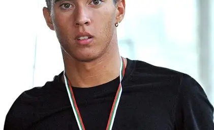 Млад плувец на &bdquo;Ирис&ldquo; /Рс/ с две първи места в мъжкото първенств