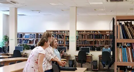 Университетската библиотека на Русенския университет отбелязва 70-годишнината от създаването си с изложба на литература Университетската библиотека на Русенския университет отбелязва 70-годишнината от създаването си с изложба на литература