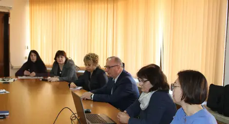 54 деца и ученици са върнати в образователната система в Русенско  от 15 септември насам