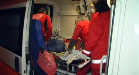 90-годишен на операция след удар от кола до „Мосю Бриколаж“ 90-годишен на операция след удар от кола до „Мосю Бриколаж“