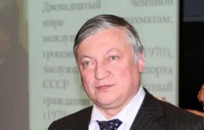 Големият Анатолий Карпов открива шахматна школа в Албена