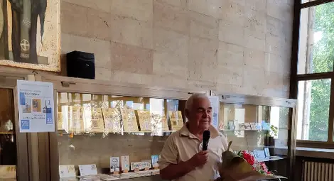 Филателна изложба &bdquo;България - събития, традиции и личности&ldquo;  беше открита в библиотека "Любен Каравелов" в Русе