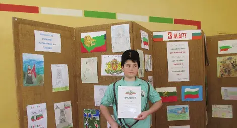 Четвъртокласници от "Васил Априлов" разтуптяха сърцата на учителите