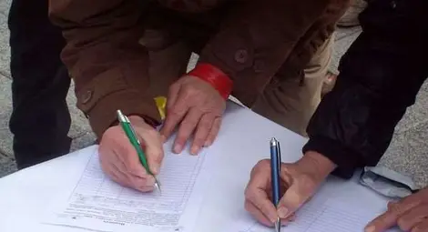 500 русенци подкрепят с подпис обществения съвет и омбудсмана 500 русенци подкрепят с подпис обществения съвет и омбудсмана