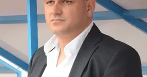 Мъстънов: Схемата с трима  нападатели затрудни отбора