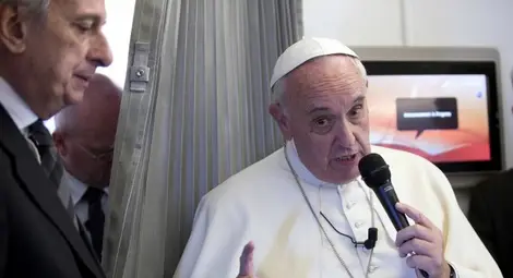 Папа Франциск: Не можеш да си правиш шеги с вярата Папа Франциск: Не можеш да си правиш шеги с вярата