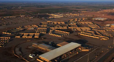 7 снаряда удариха американска база в Ирак, двама са ранени