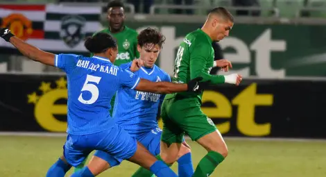 Лудогорец сложи ръка върху титлата след обрат срещу Левски