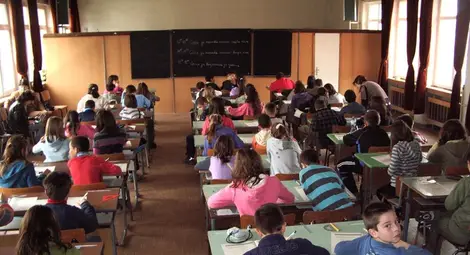 Богати родители изпращат адвокати при конфликти в училище Богати родители изпращат адвокати при конфликти в училище