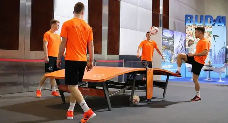 Текболът е много атрактивен за публиката и изисква бързина, съобразителност и солиден технически арсенал от играчите.