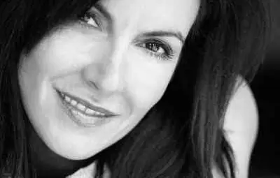 Диана Любенова, Милица Гладнишка, Албена Михова и Рафи са първите звезди в "КАто две капки вода"