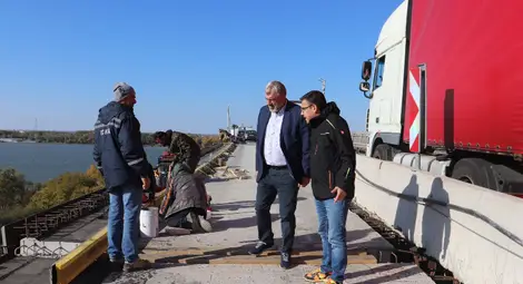 Близо 78 000 камиона са преминали през ГКПП &bdquo;Дунав мост&ldquo; при Русе  през октомври