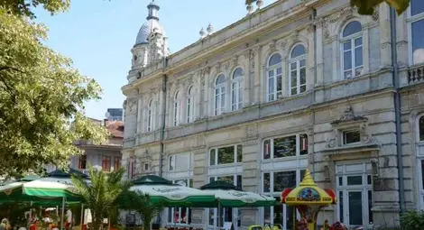 Обявяват конкурс за наемател на Арт кафенето в Доходното