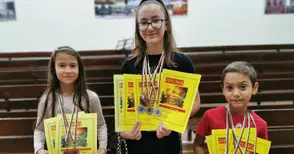 Таланти от „Слънчеви ноти“ спечелиха призови места