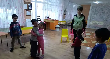 Малчугани от Бисерци: Любовта ни учи всеки ден, всеки ден се учим на любов