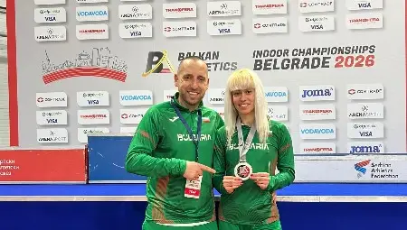 Андреа Савова пробяга 400 метра за сребро на балканското в Белград