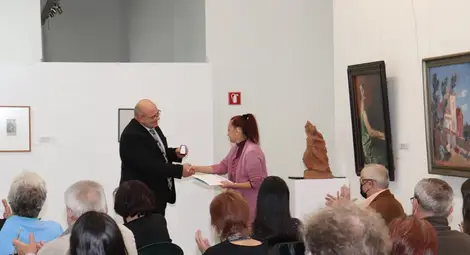 Иглика Пеева с нова стихосбирка и златна значка "Русе" /галерия/