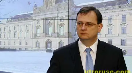 Чешкият премиер подаде оставка 