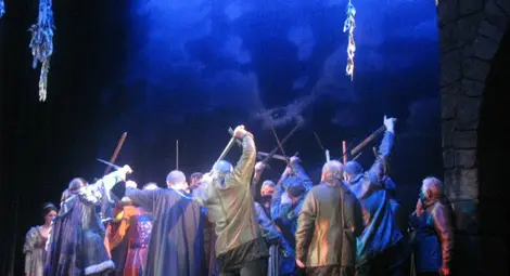 Русенският &bdquo;Трубадур&ldquo; първи фойерверк на Новогодишния фестивал в София