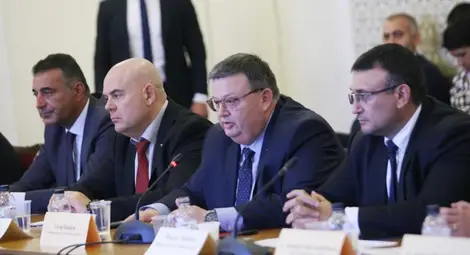 Прокуратурата предлага законови промени срещу контрабандата на цигари