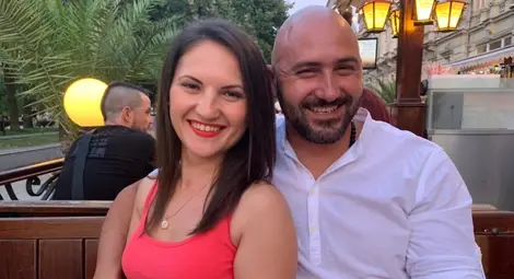 Страстта към органичната химия открива пред Селен Исмаил света на полимерите Страстта към органичната химия открива пред Селен Исмаил света на полимерите