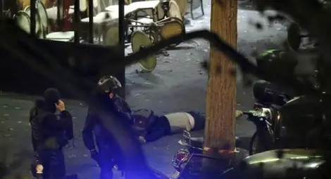 Единият от масовите убийци в "Батаклан" е бил вписан в регистъра &bdquo;С&ldquo; като "заплаха за държавната сигурност"