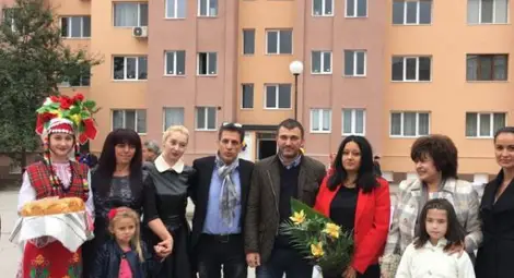 Протекоха блокове в Бургас, санирани безплатно от държавата