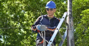 Строителният надзор пак иска да реже кабели за интернет