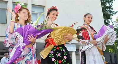 Сръбкиня стана Кралица на киселото мляко в Разград