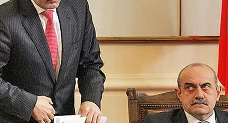 "Атака" взе на подбив ГЕРБ със Зайо Байо