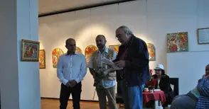 Лъчезар Станев празнува 60-годишнина с изложба